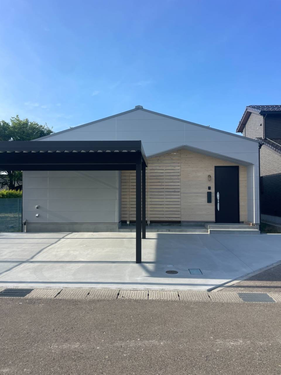 戸出市野瀬の家